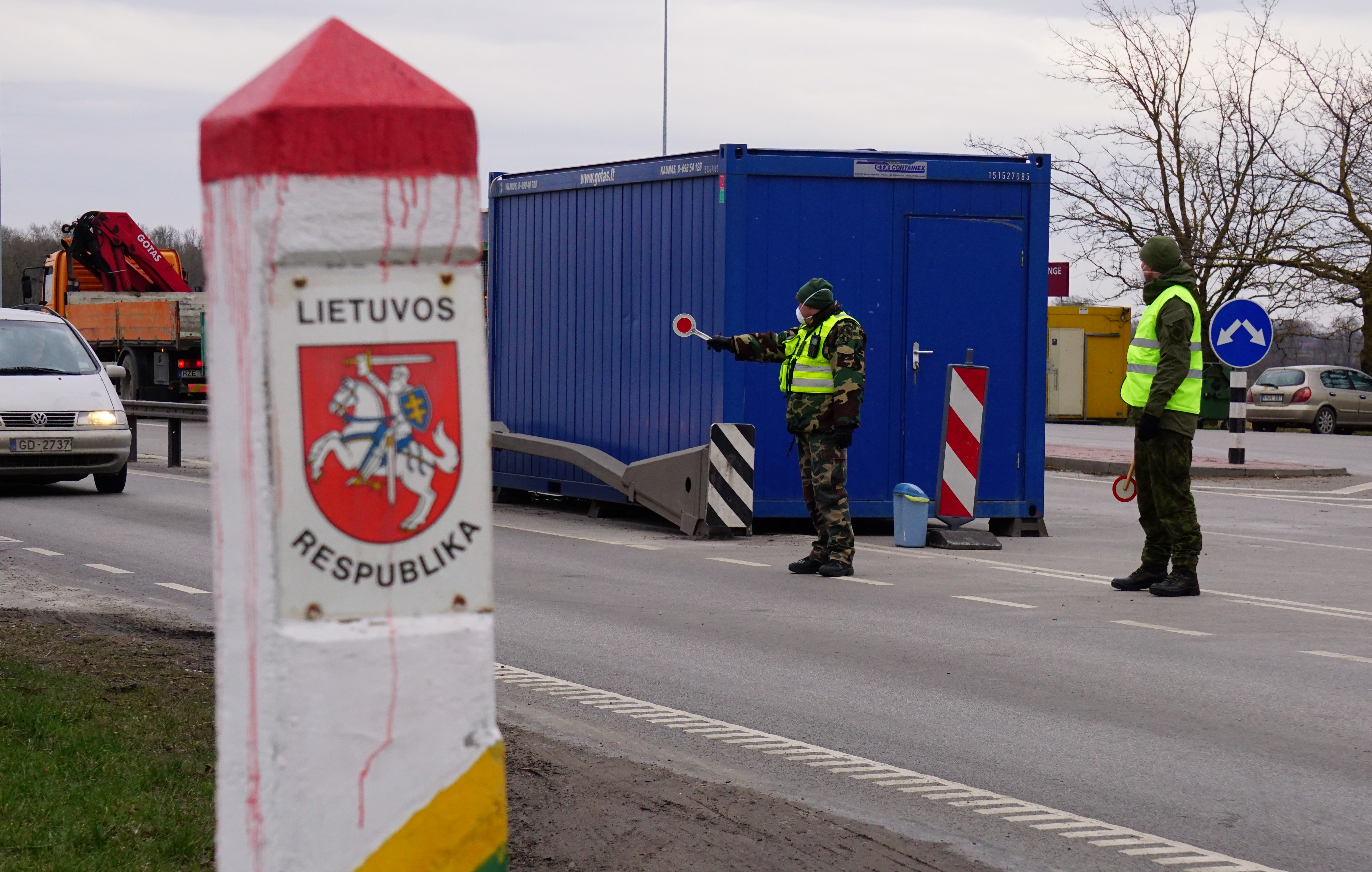 Cīņā ar pandēmiju valdība varētu lemt par stingrākiem ieceļošanas ierobežojumiem