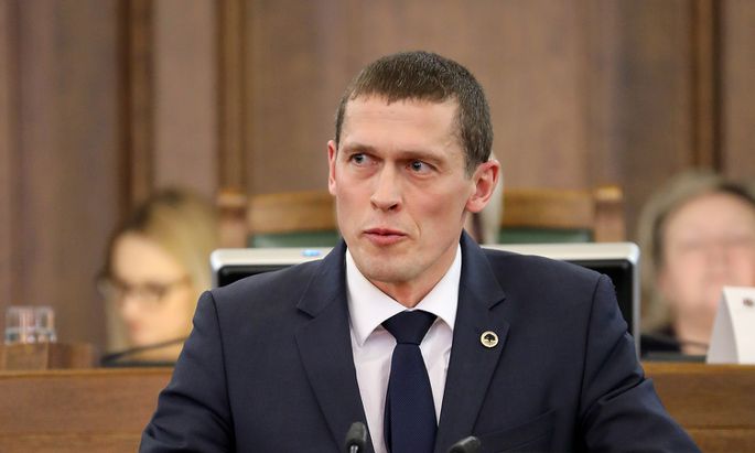 Оценить эффективность комендантского часа не можем, но поддерживаем все меры: Юрашс