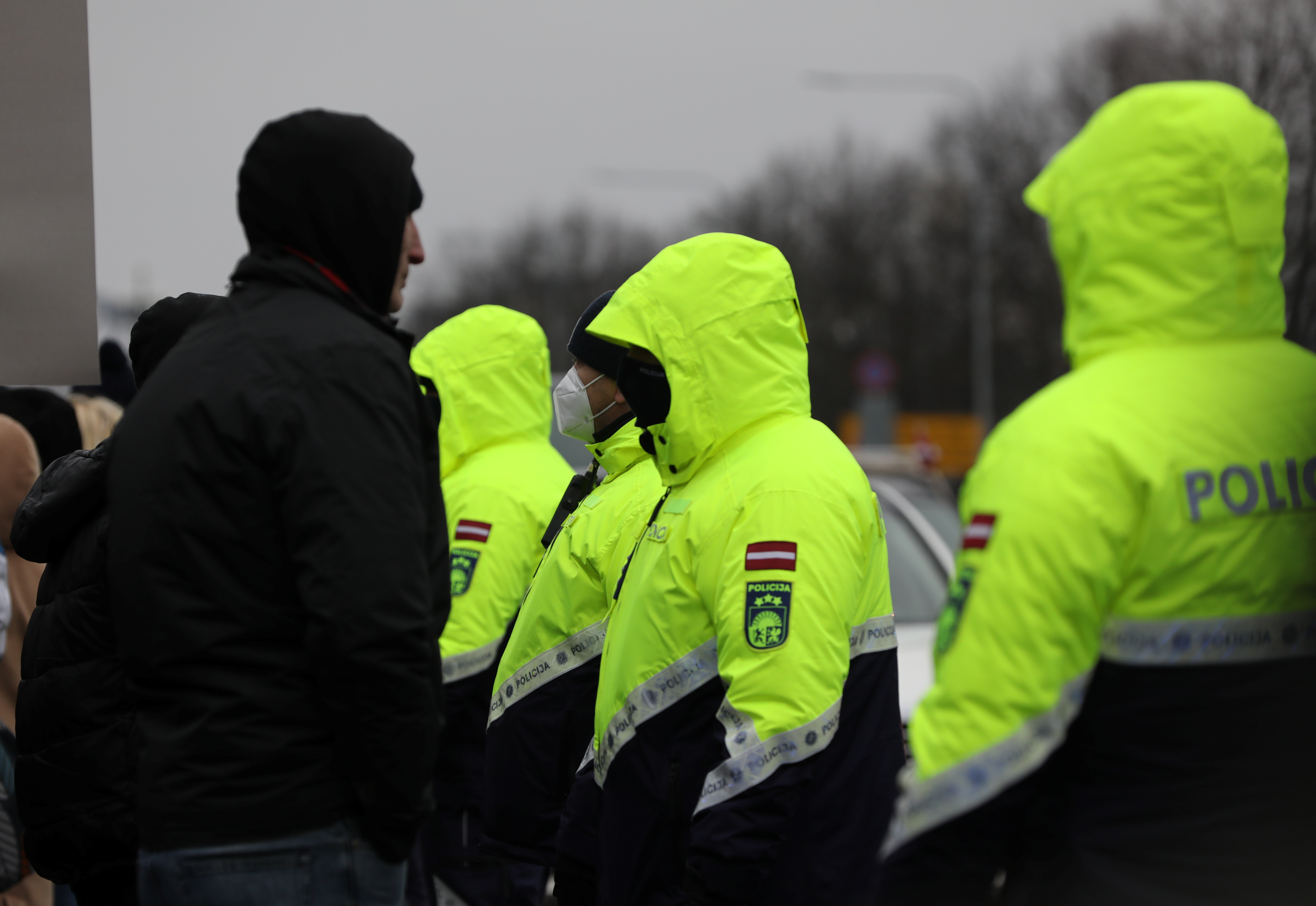 В полиции Рижского самоуправления будет на 25 штатных мест меньше