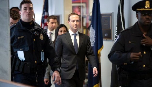 «Пришло время все разрушить»: почему у Facebook отнимают крупнейшие активы