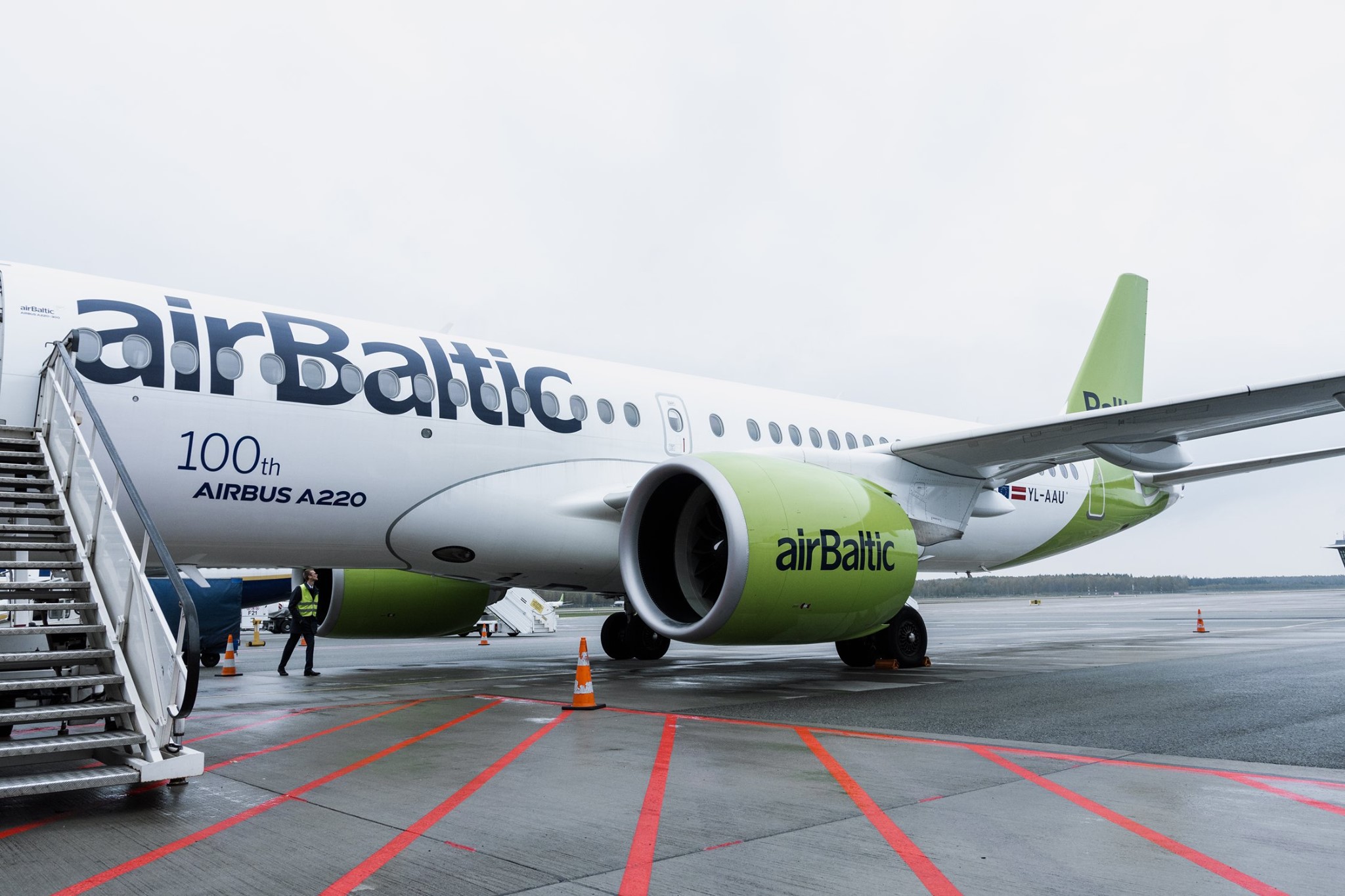 Гаусс: если не станет лучше, весной airBaltic опять потребуется помощь Гаусс: если не станет лучше, весной airBaltic опять потребуется помощь