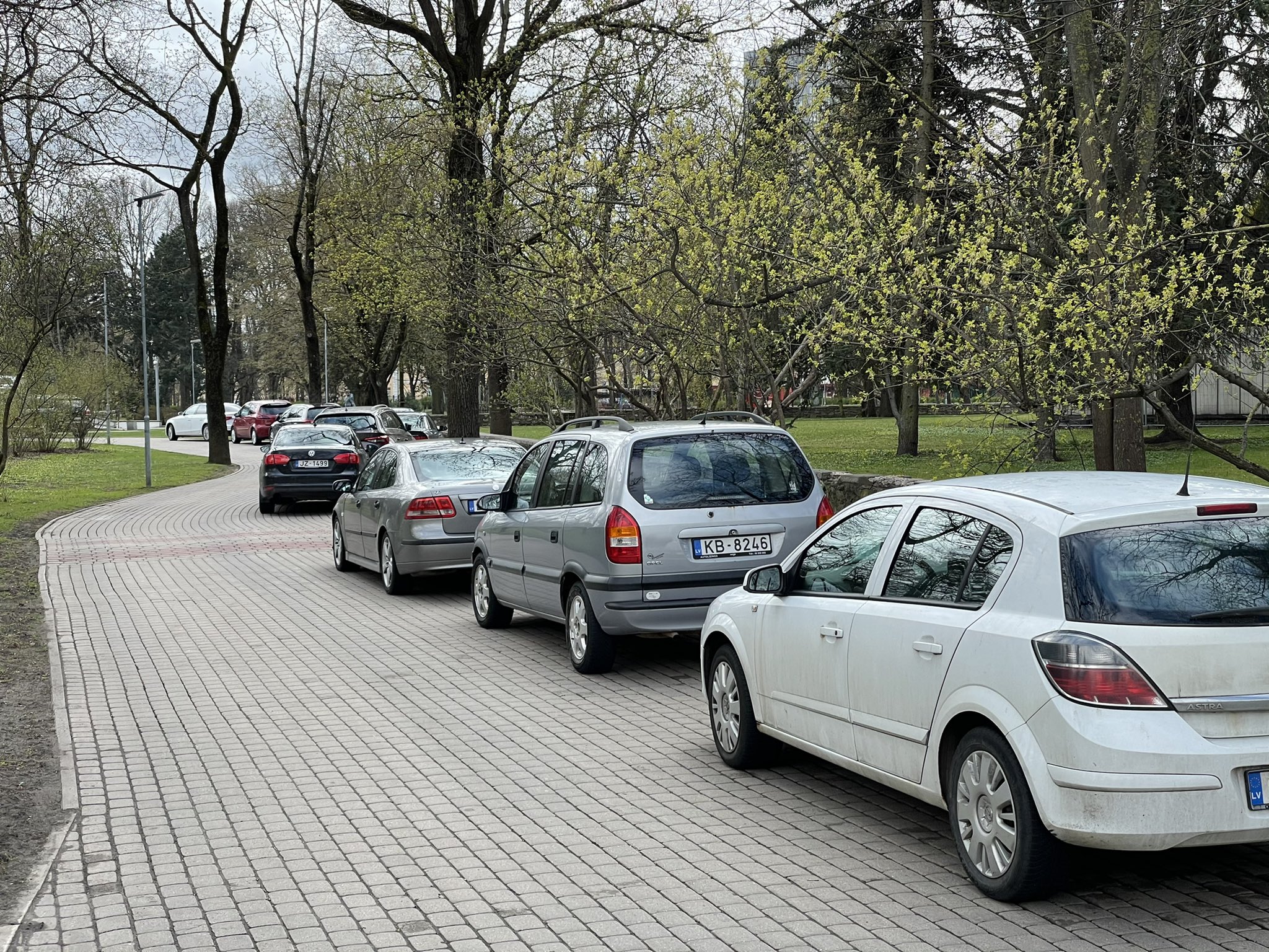 Управлению Рижского порта закрыли стоянку в парке