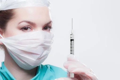 В "Домину" на вакцинацию?