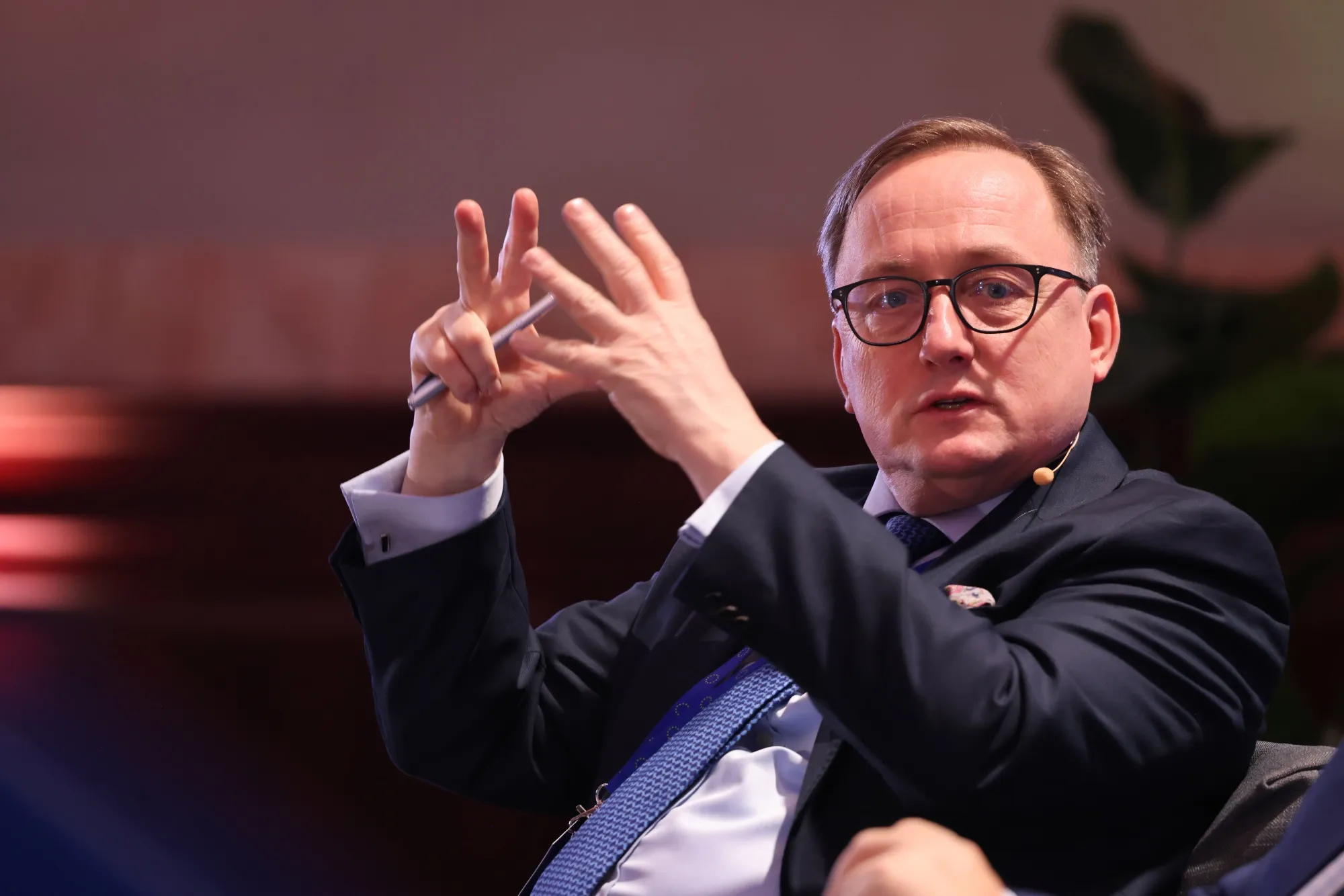 На пост президента Банка Латвии "НЕ" и "Прогрессивные" поддержат Казакса