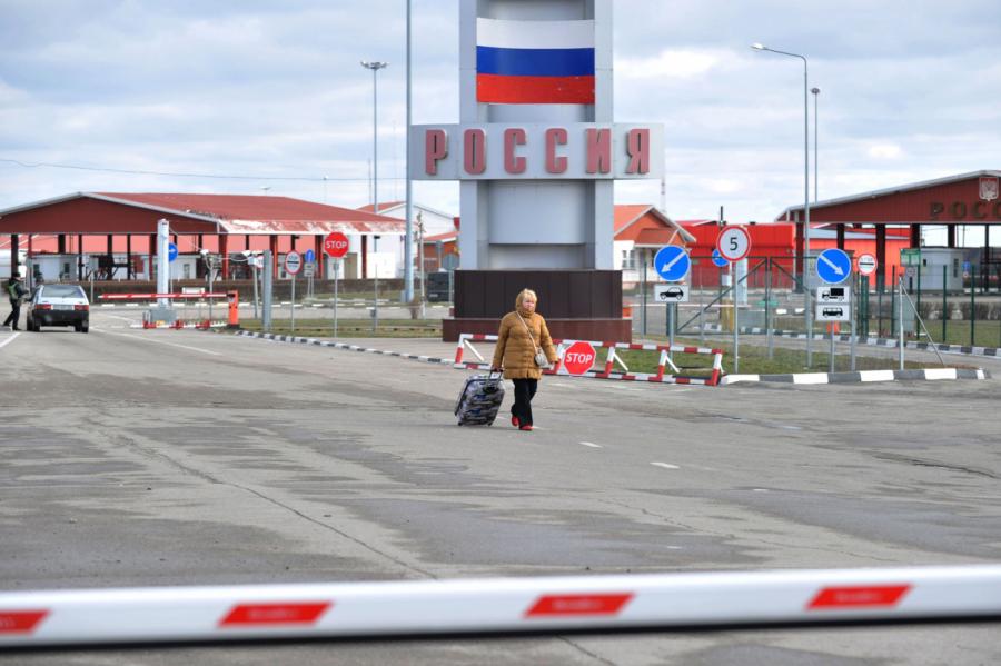 С начала войны 27 граждан России и Белоруссии попросили убежища в Латвии