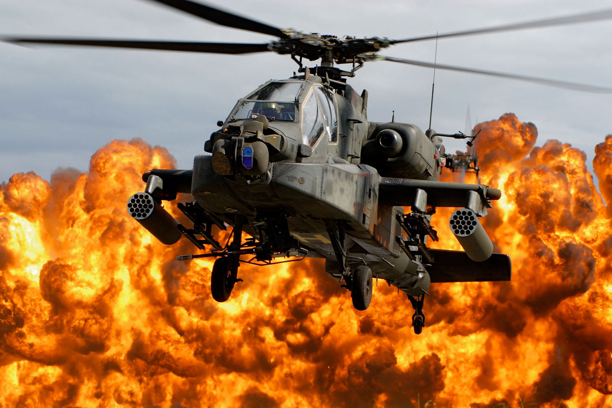 Через неделю в небо Латвии поднимутся боевые вертолеты Apache