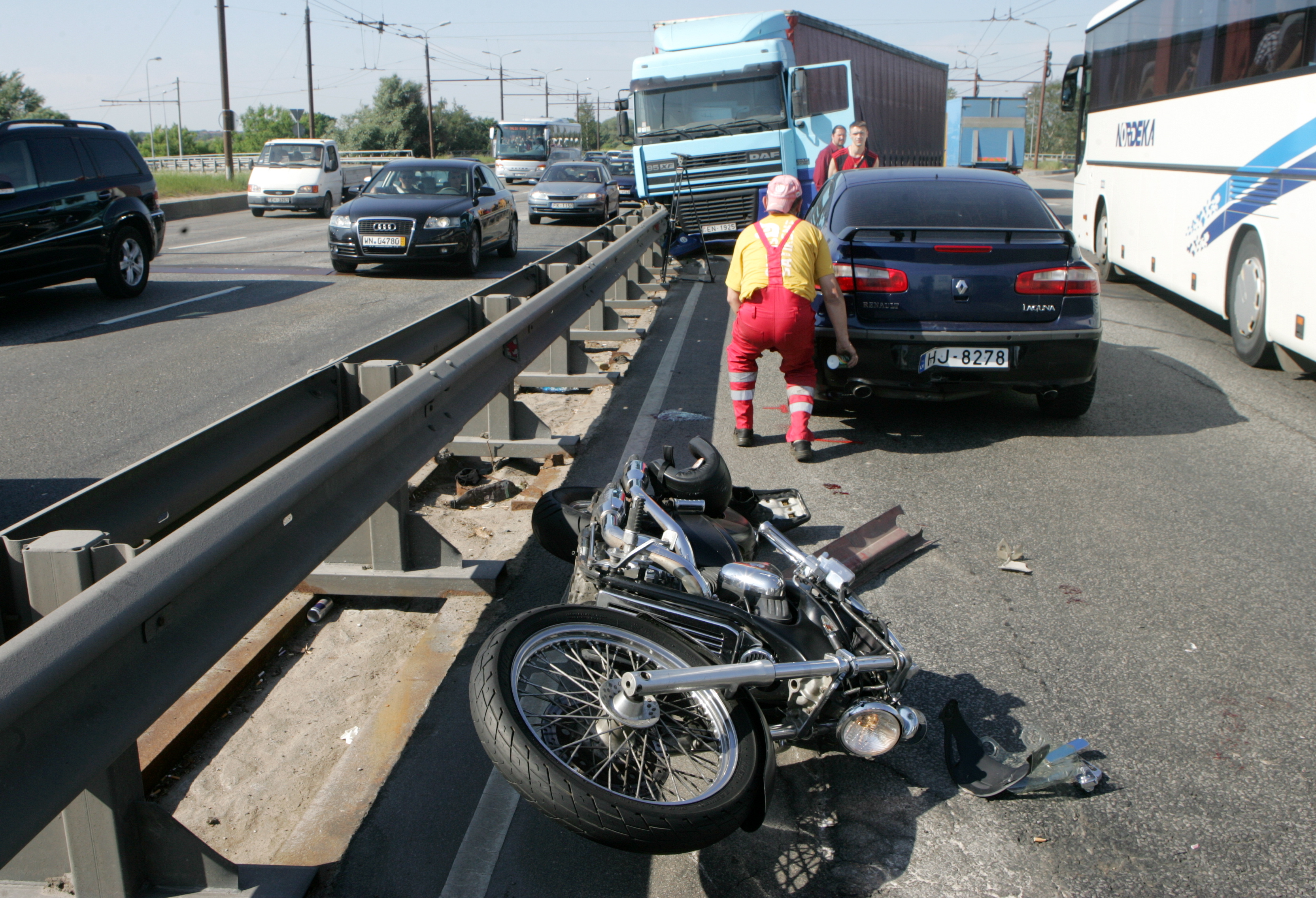 Sadursmē ar iereibuša braucēja vadītu auto gājis bojā šogad pirmais motociklists