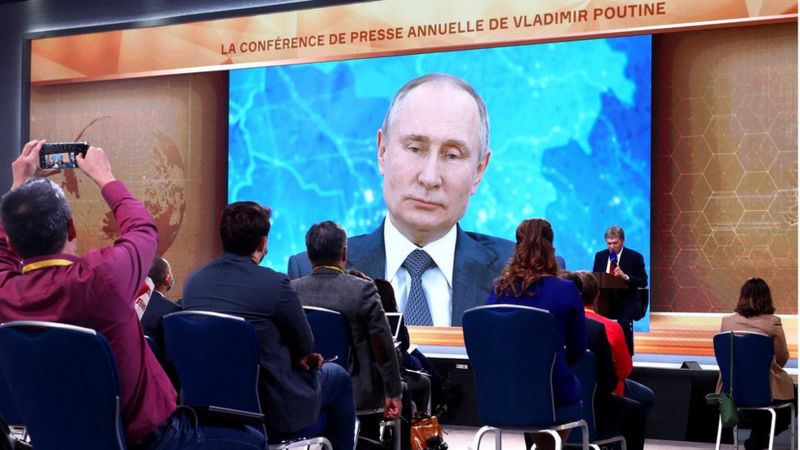 "Мы белые и пушистые". Главные темы на пресс-конференции Путина "Мы белые и пушистые". Главные темы на пресс-конференции Путина