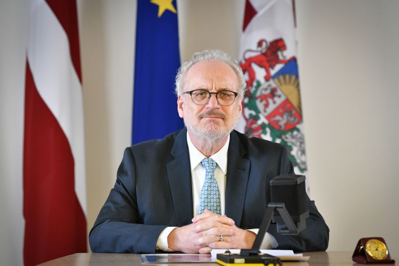 Президент призвал партнеров по коалиции подписать небольшой меморандум и не ссориться