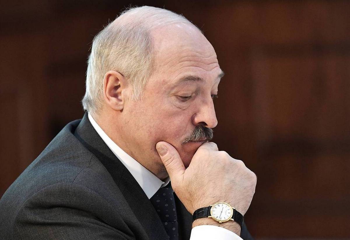 Лукашенко заявил об экономической войне Лукашенко заявил об экономической войне