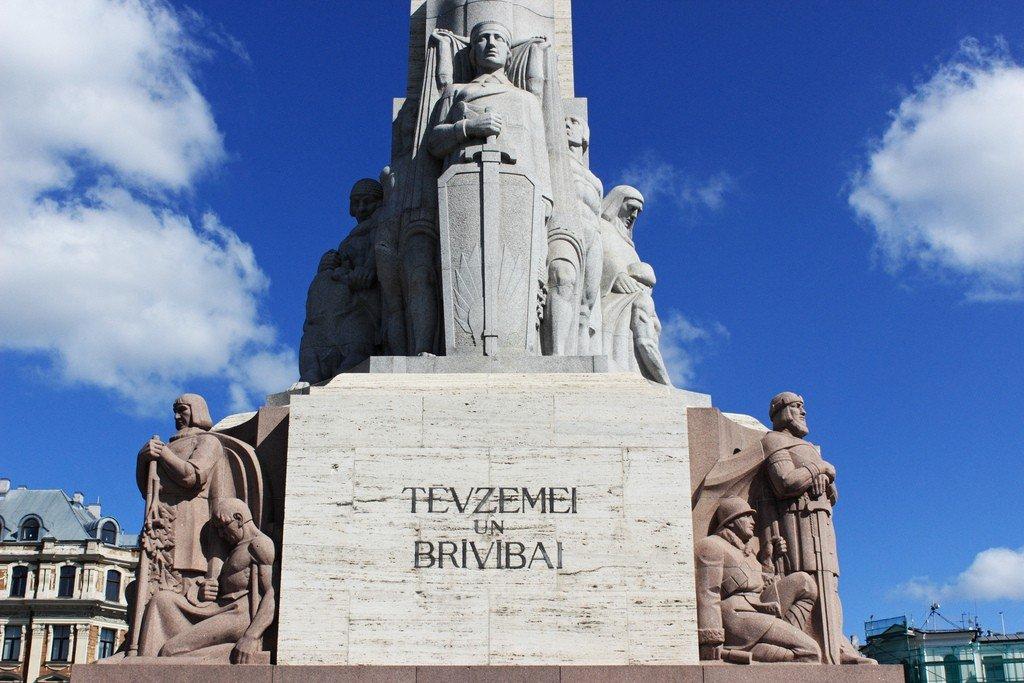 В Риге у памятника Свободы состоится торжественная встреча латвийской баскетбольной сборной