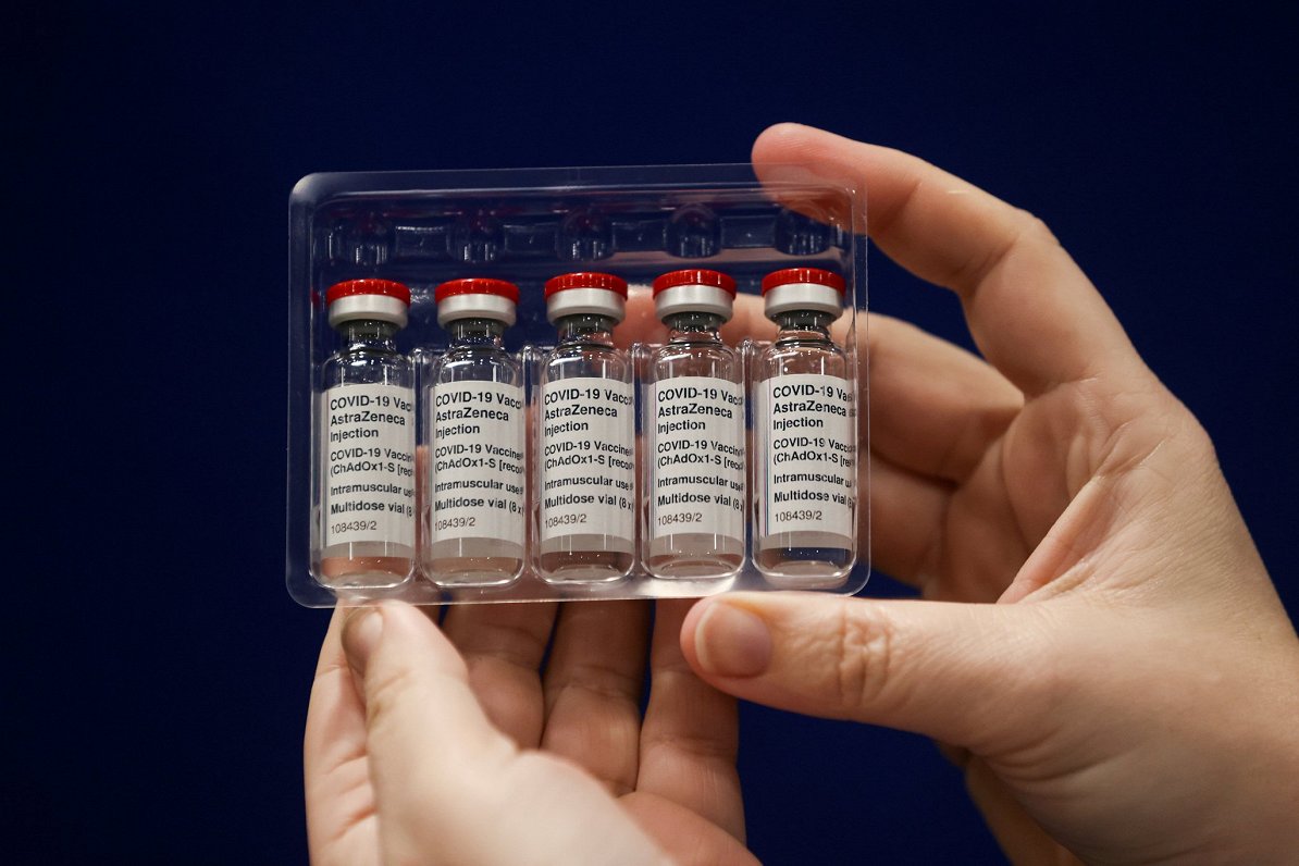 В Латвии более 10 000 неиспользованных доз вакцины AstraZeneca