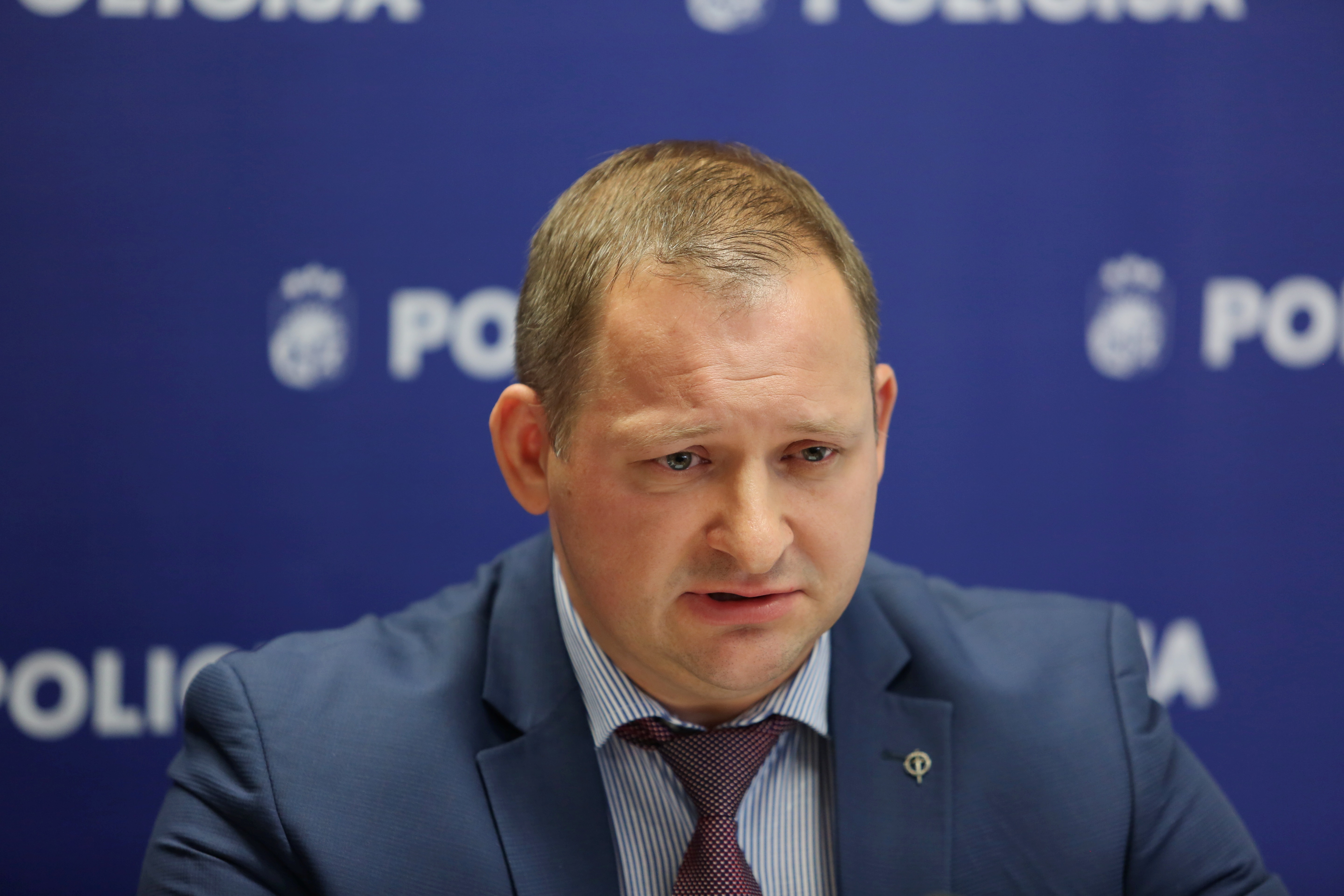 Контролировть соблюдение комендантского часа будет армия