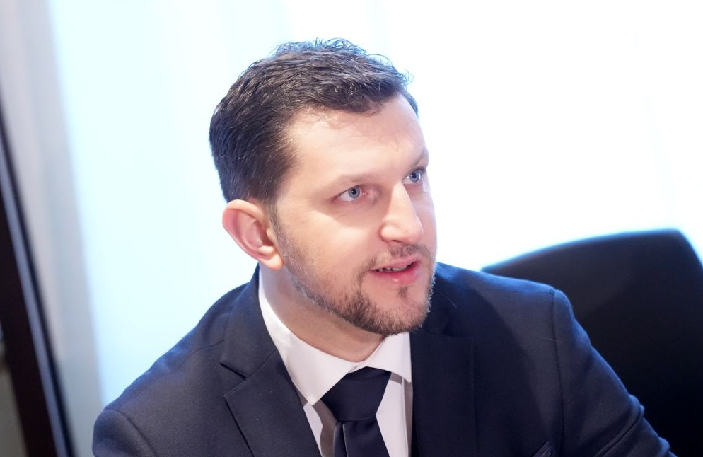 Рижская дума расторгнет трудовой договор с Вайводсом через суд
