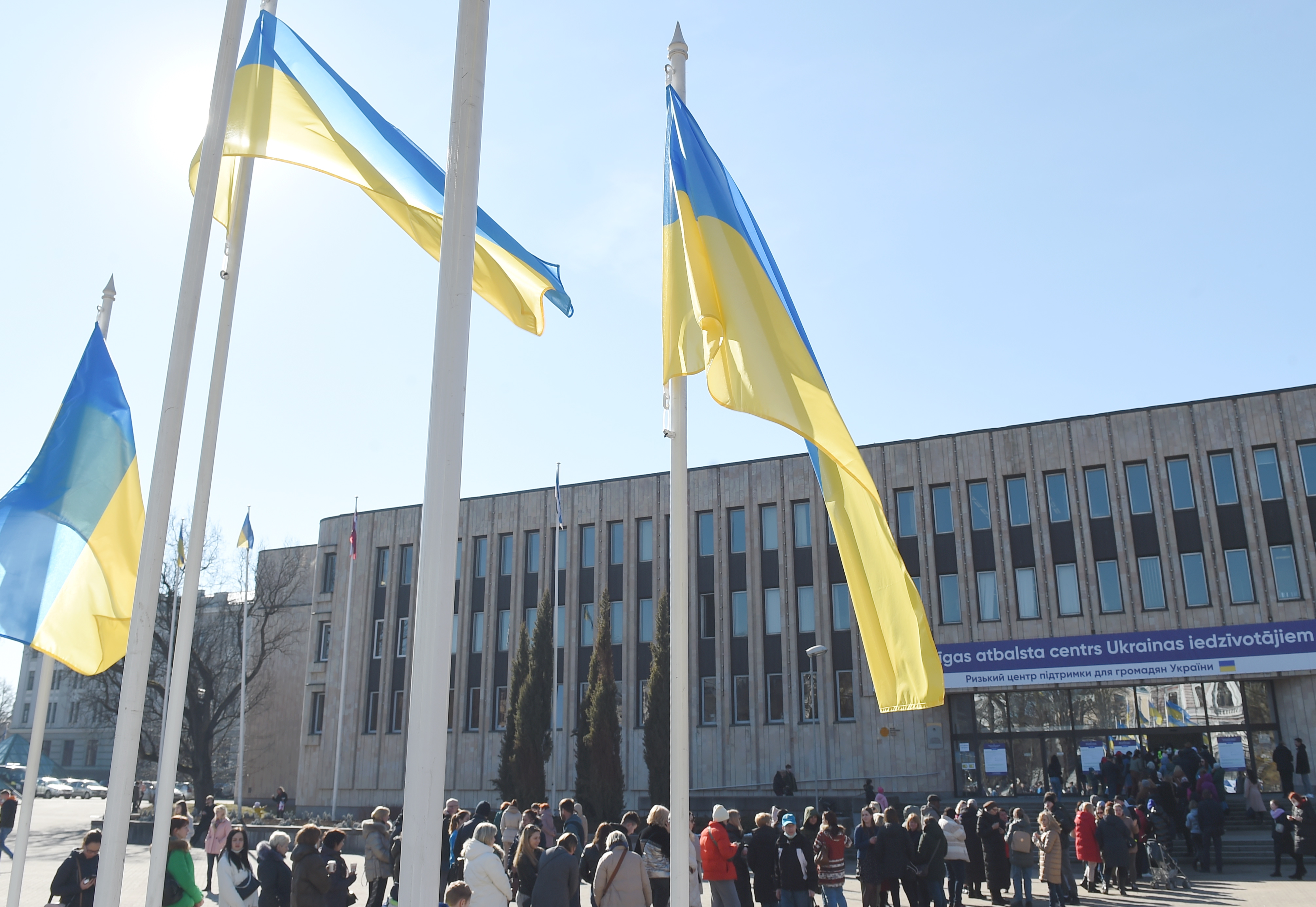 Латвия может потратить более 200 млн евро на меры поддержки украинских беженцев в  2023 году