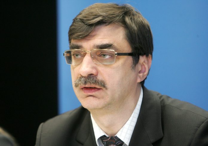 Взятка в два миллиона: возможно, есть подозреваемый, но он все отрицает Взятка в два миллиона: возможно, есть подозреваемый, но он все отрицает