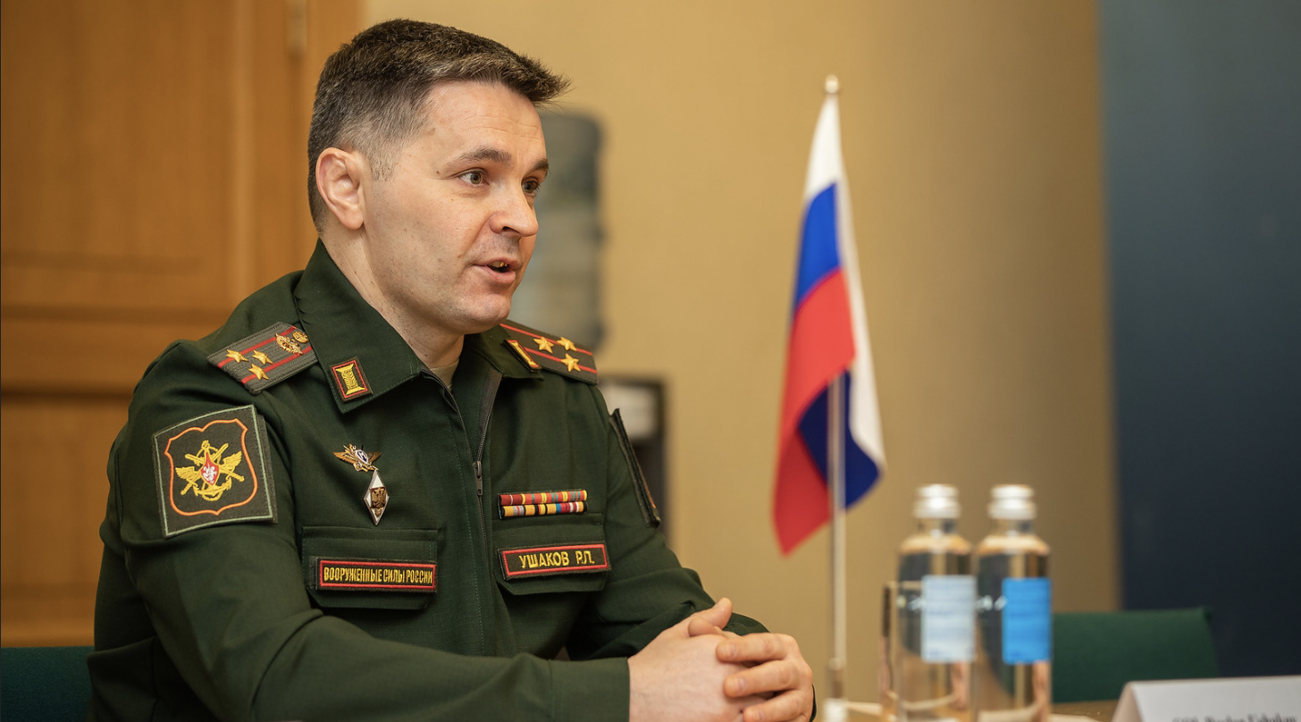 Портал: российский военный атташе устроил вечеринку с нарушениями мер ограничений Портал: российский военный атташе устроил вечеринку с нарушениями мер ограничений