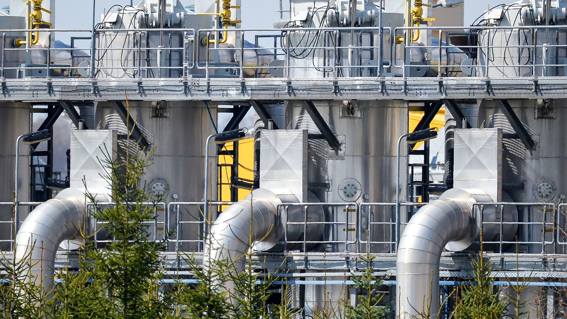 Цена на газ в Европе снова превысила $1200 за тысячу кубов Цена на газ в Европе снова превысила $1200 за тысячу кубов