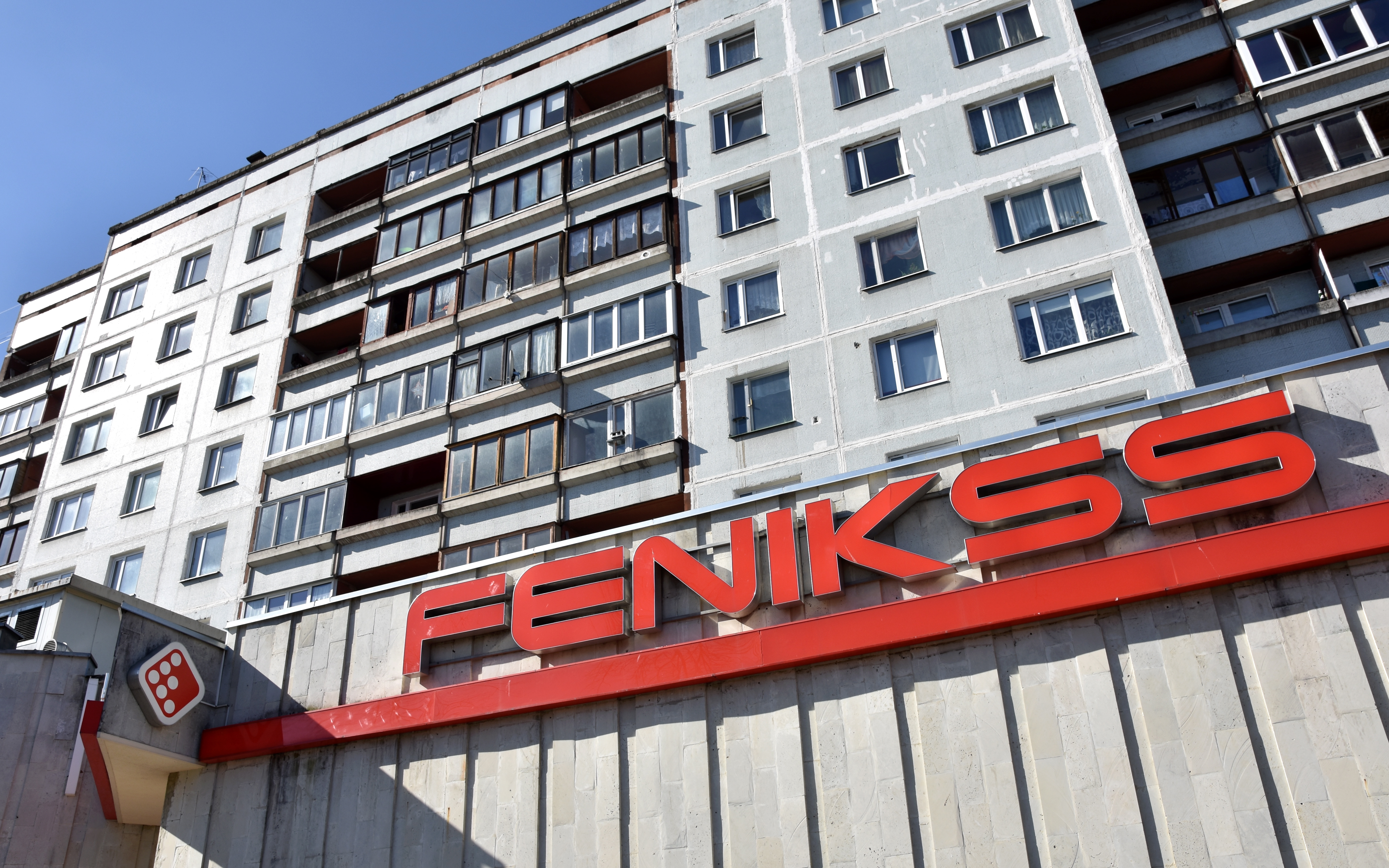 Azartspēļu apgrozījums pērn Latvijā samazinājies par 48,1%
