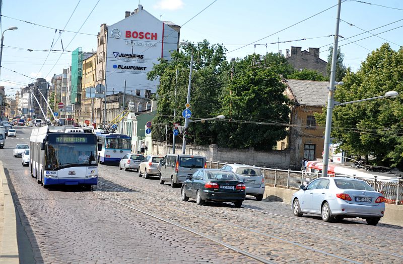 Рига возьмет кредиты на ремонт мостов - Земитана, Вантового и Воздушного