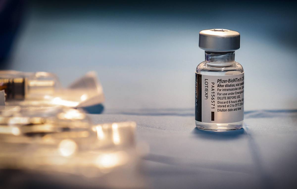 Вакцина Pfizer менее эффективна против штамма Delta: исследование