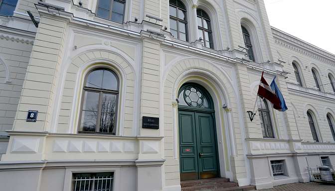 Рижская 1-я гимназия сохранила лидерство по итогам централизованных экзаменов