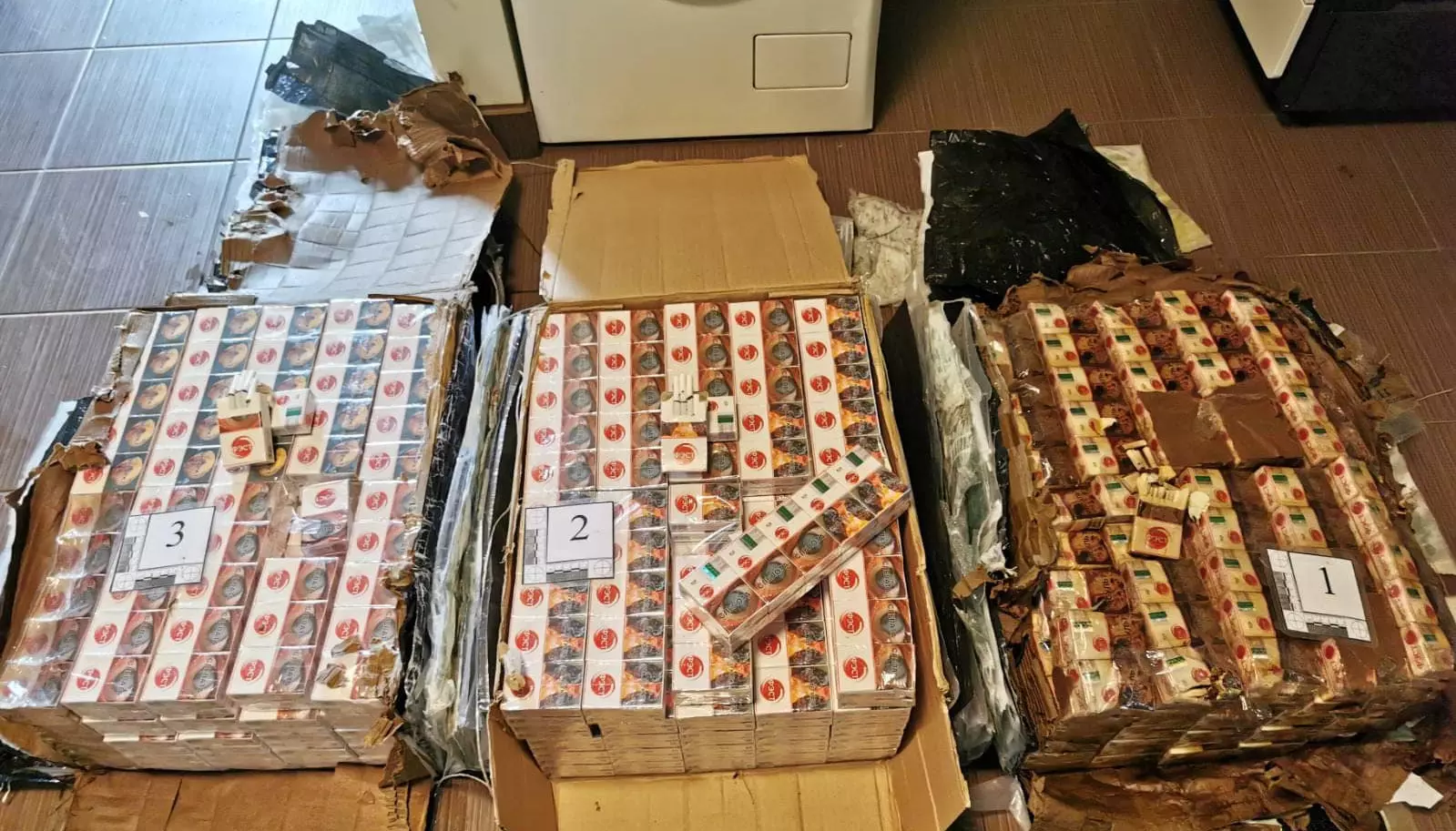 СГД изъяло 150 000 контрабандных сигарет