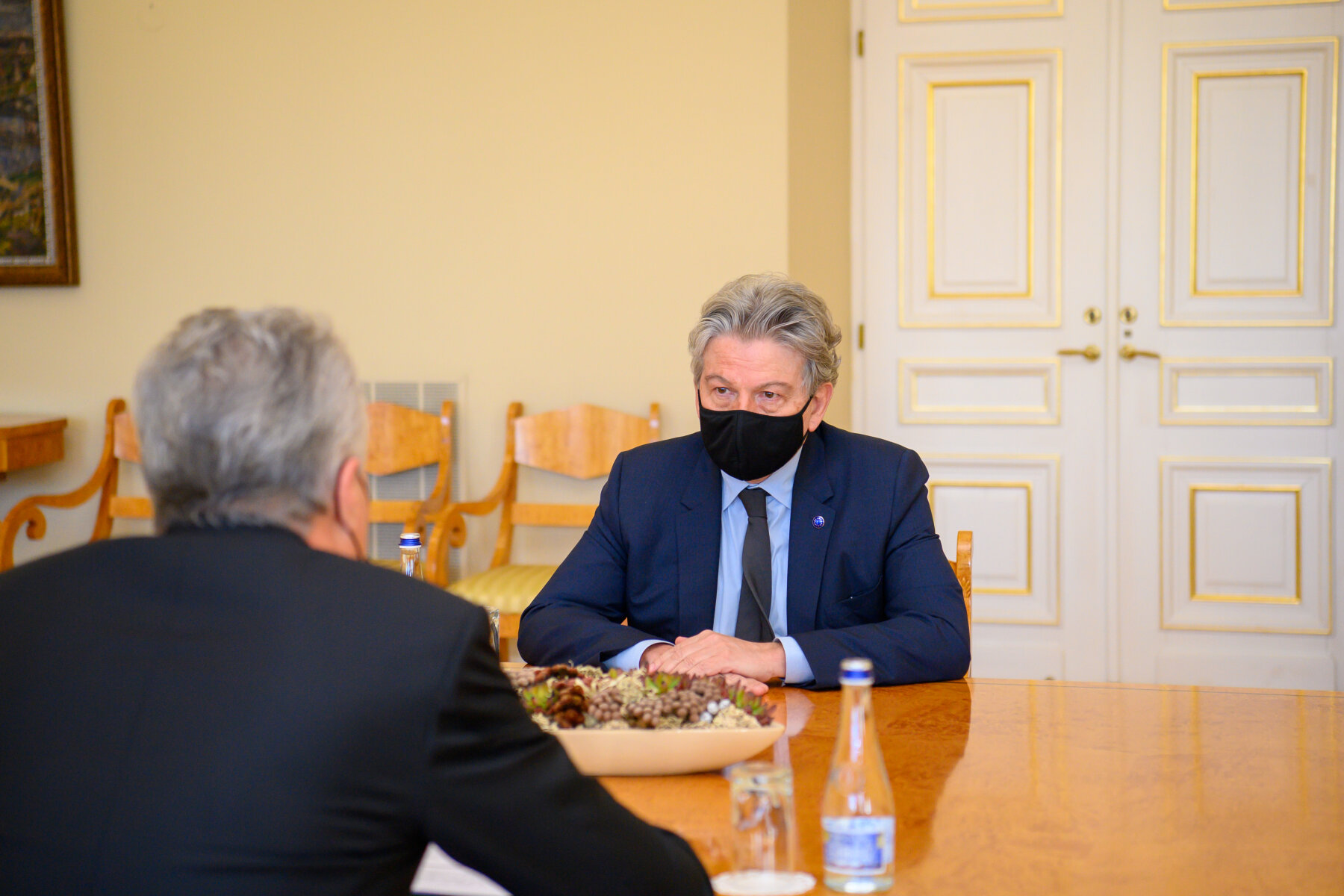 Еврокомиссар: соглашения по "зеленому сертификату" ЕС будут к концу июня Еврокомиссар: соглашения по "зеленому сертификату" ЕС будут к концу июня