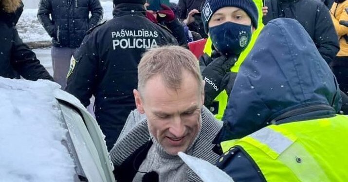 Гобземса предлагают не пускать на заседания Сейма за нарушения этики