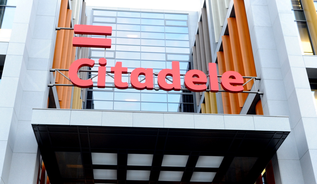 Клиенты Citadele не смогут получать деньги из России и Белоруссии