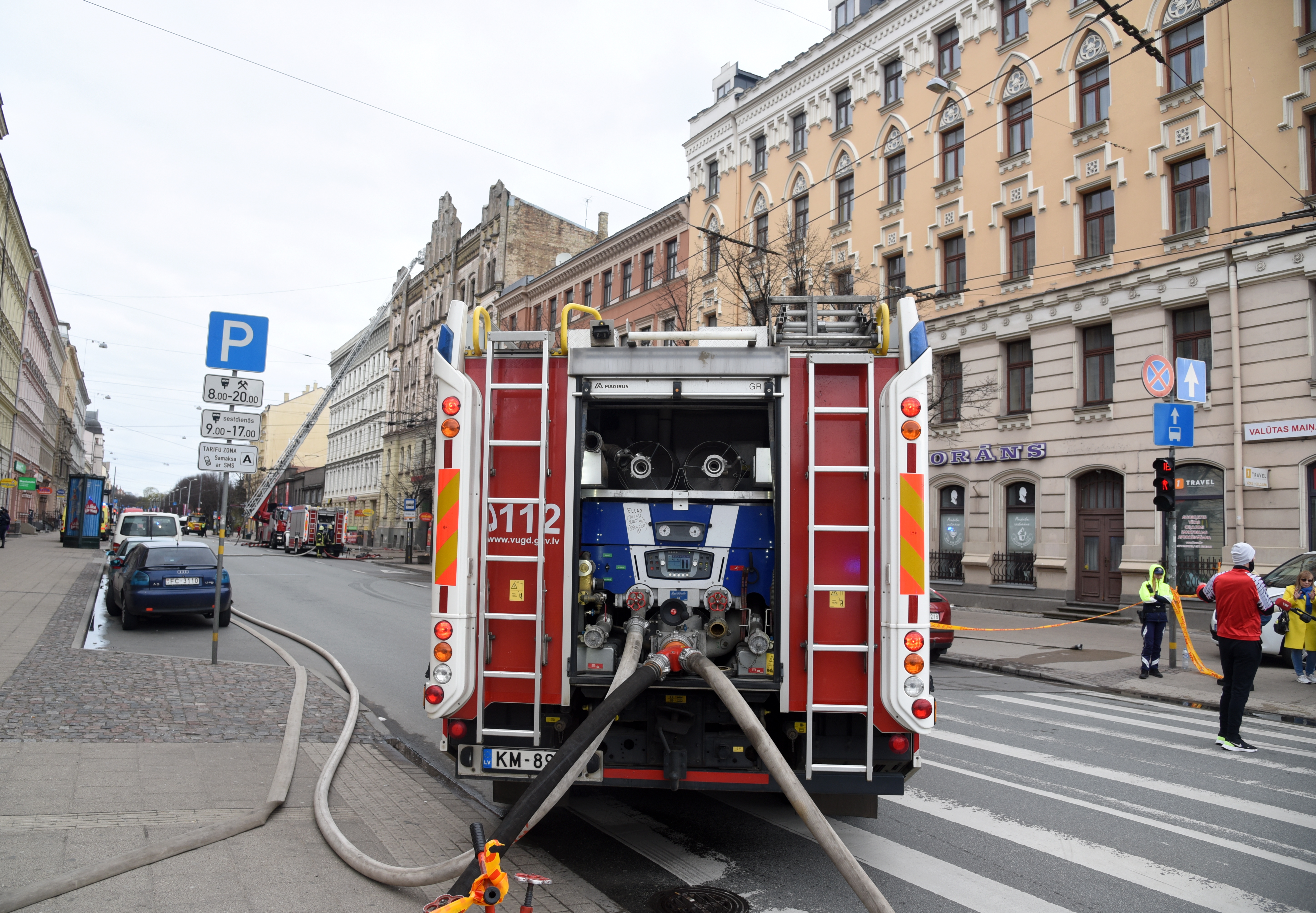 У надзорных структур нет полномочий запрещать нелегальное использование зданий