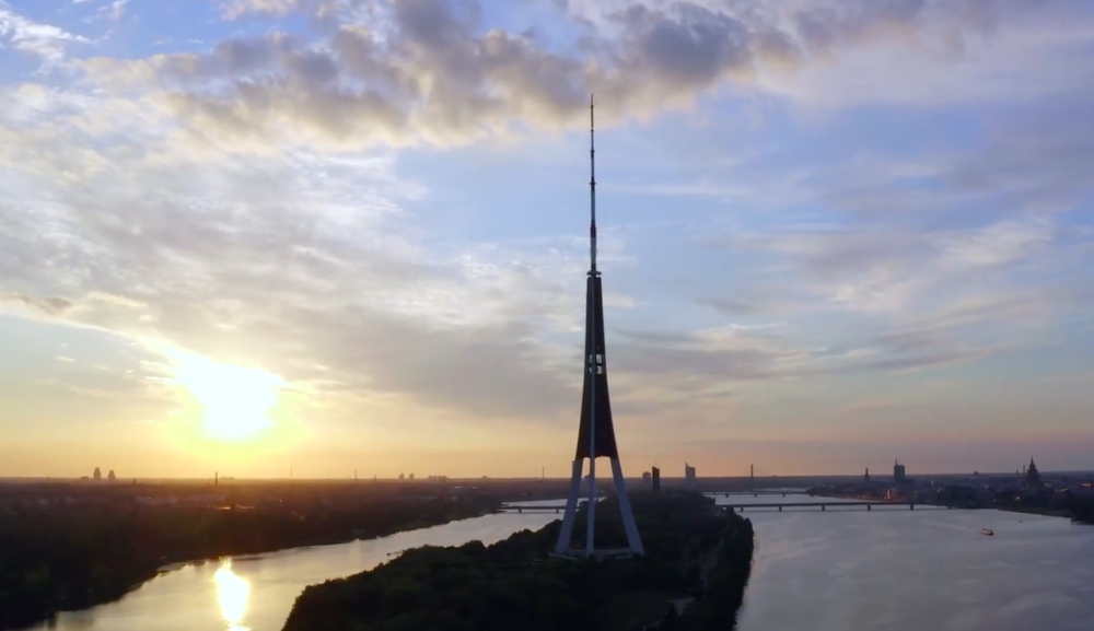 Зарплата председателя правления LSM - 9156 евро, членов правления - 8324 евро