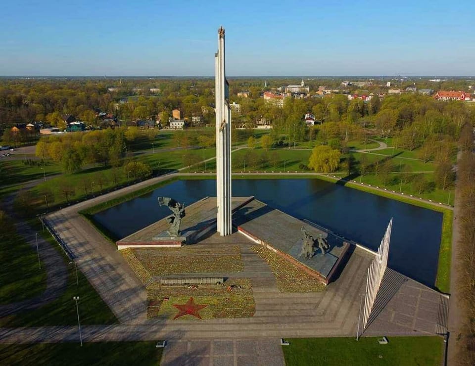 Памятник Победы хотят восстановить на пожертвования