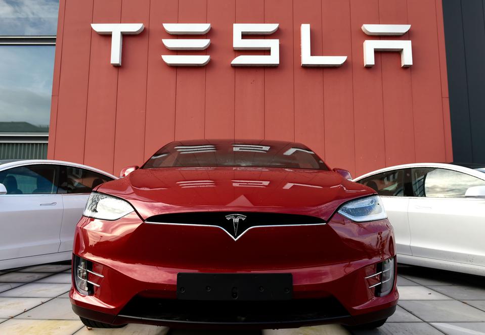 В Германии объявили войну Tesla