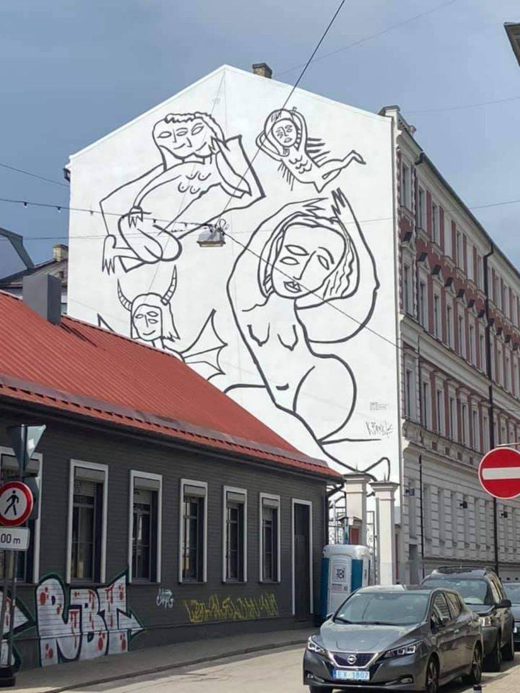 Недетские рисунки. Начальную школу в Риге распишут современным искусством