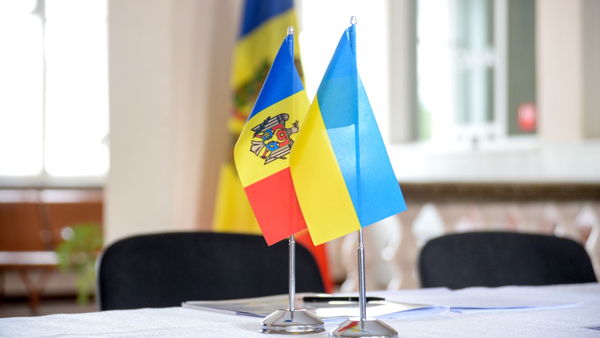 ЕС готовит переговоры о членстве с Украиной и Молдовой