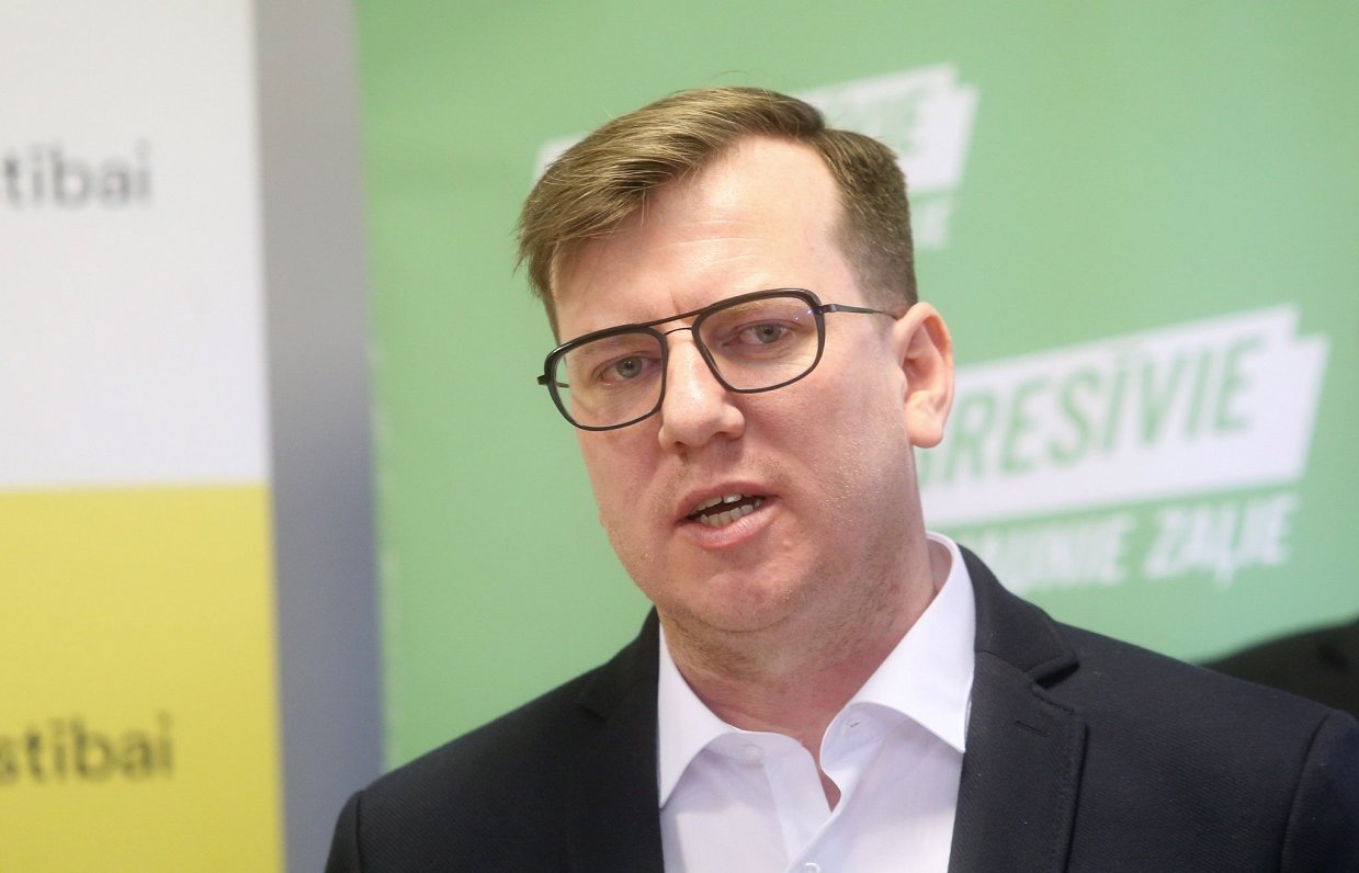 Депутат: “Правительство обещает, но не делает” и создает хаос