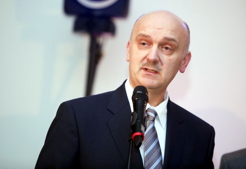 Экс-глава Latvenergo переквалифицировался. В таксиста