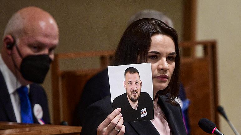 Мужа Тихановской приговорили к 15 годам в колонии
