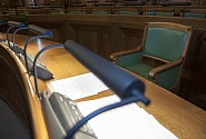 Утверждены полномочия 14 новых депутатов Сейма. Рейрс снова в парламенте