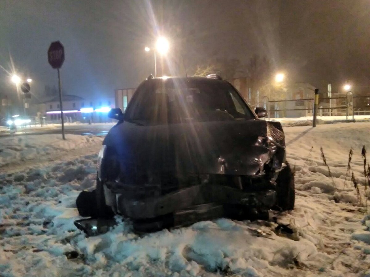 В понедельник в ДТП пострадали семь человек
