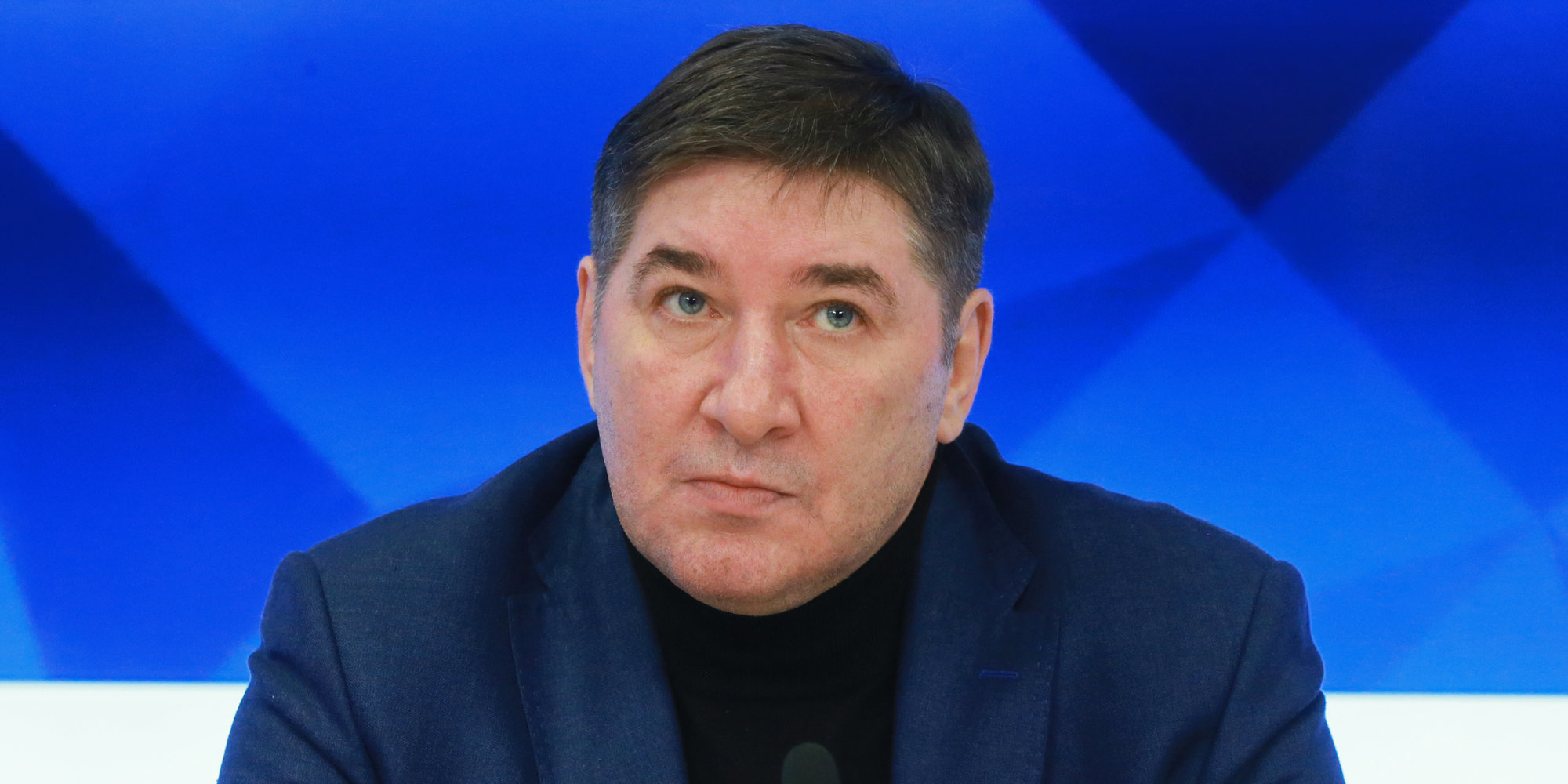 Мнение: "Нужно выгнать рижское "Динамо" из КХЛ" за смену флага