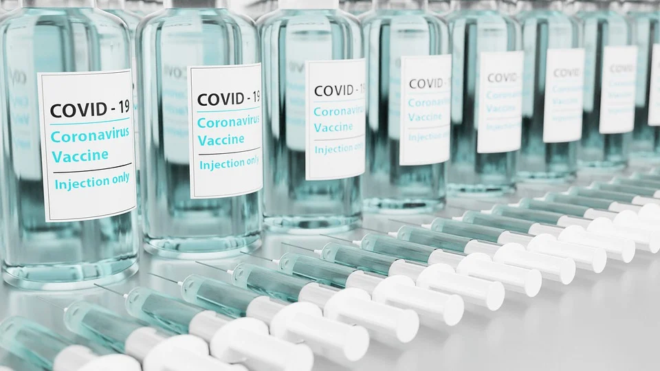 В странах Балтии избыток вакцин от Covid-19. Премьеры обратились в ЕК