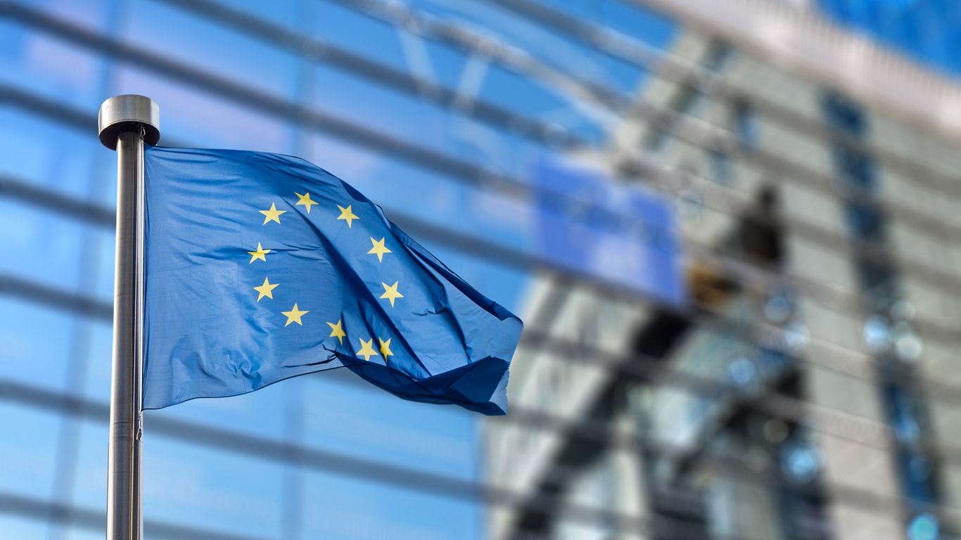 Новый проект помощи Украине от ЕС: платить за войну начнут все