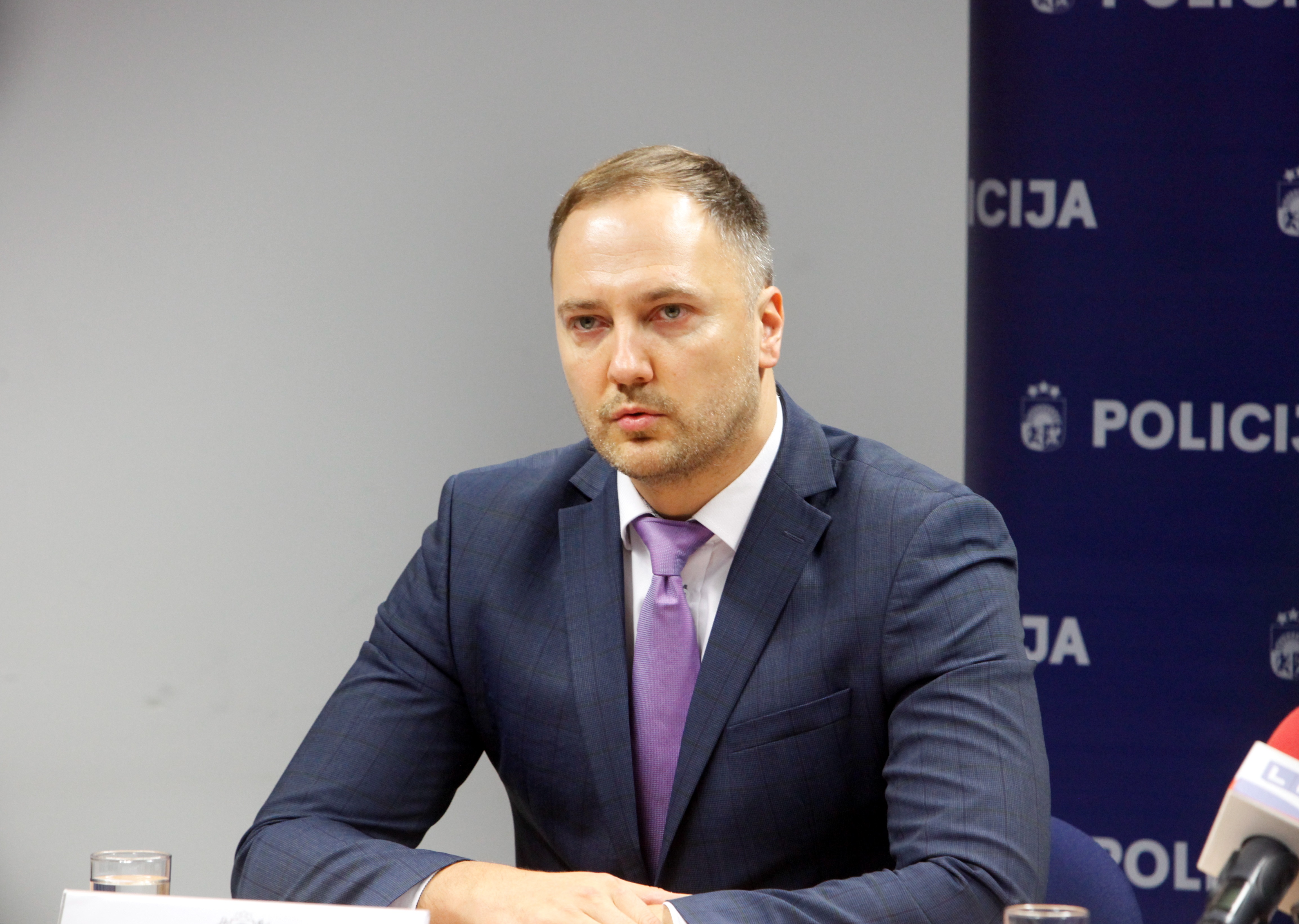 Полиция будет наказывать за сознательное нарушение установленных ограничений Полиция будет наказывать за сознательное нарушение установленных ограничений