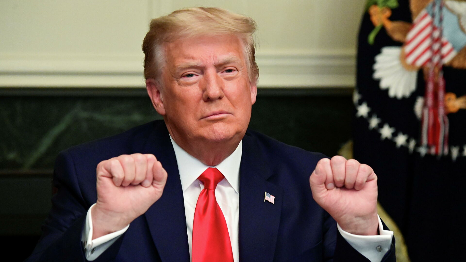 Трамп пожелал администрации Байдена удачи и пообещал вернуться