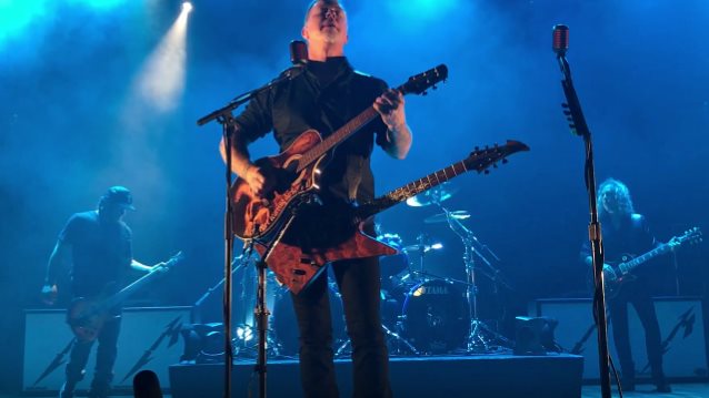 Благотворительный концерт Metallica собрал более миллиона долларов