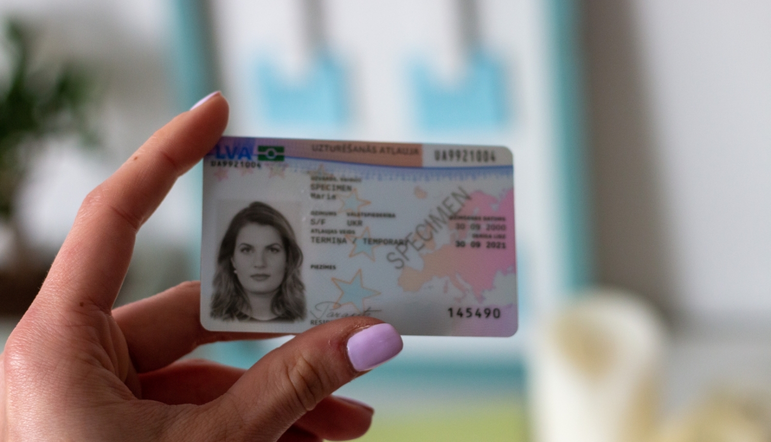 Как не попасть под депортацию из Латвии. 1 сентября 2023 года все "старые" ВНЖ теряют силу