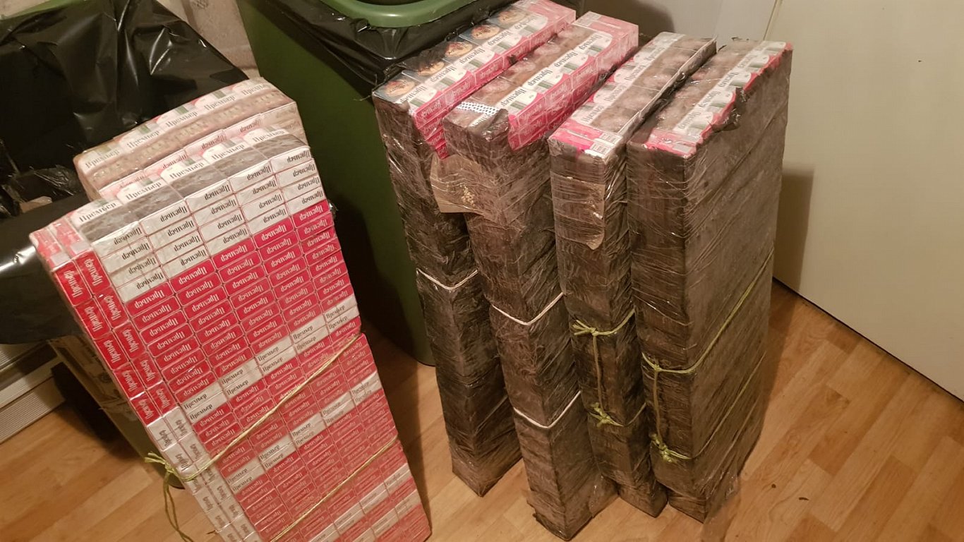 Таможня остановила ввоз 1,58 млн контрабандных сигарет из Белоруссии Таможня остановила ввоз 1,58 млн контрабандных сигарет из Белоруссии