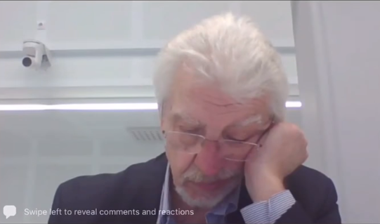 "Вконец распустились!": депутат в негодовании от уснувшего на заседании коллеги "Вконец распустились!": депутат в негодовании от уснувшего на заседании коллеги